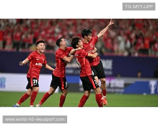 直塞穿透防线⚽单刀冷静破门